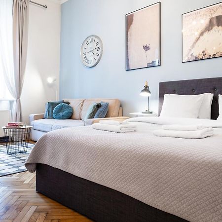Househost Apartment - Kupa 2 Красков Екстериор снимка